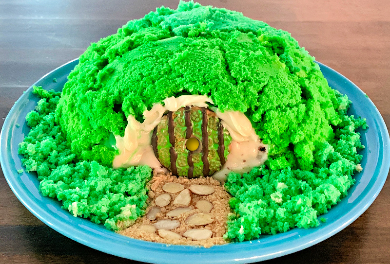 Hobbit Hole Cake
